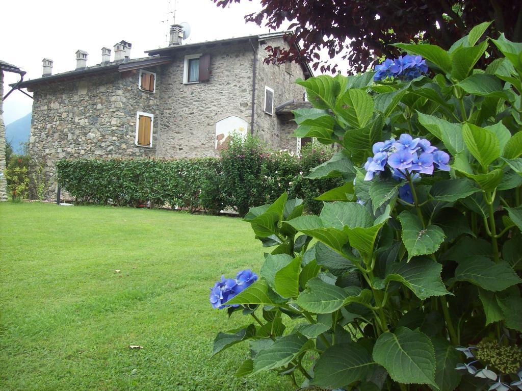 Casa San Martino Villa Teglio Eksteriør bilde
