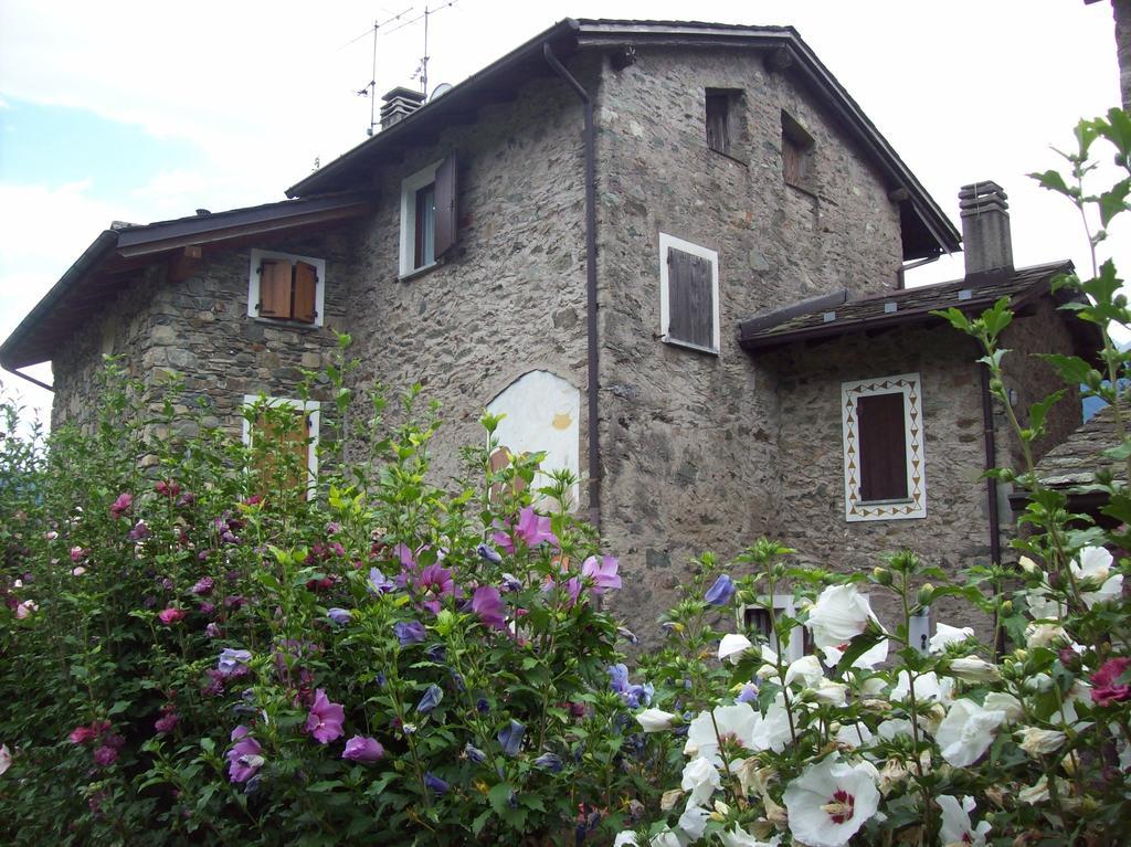Casa San Martino Villa Teglio Eksteriør bilde