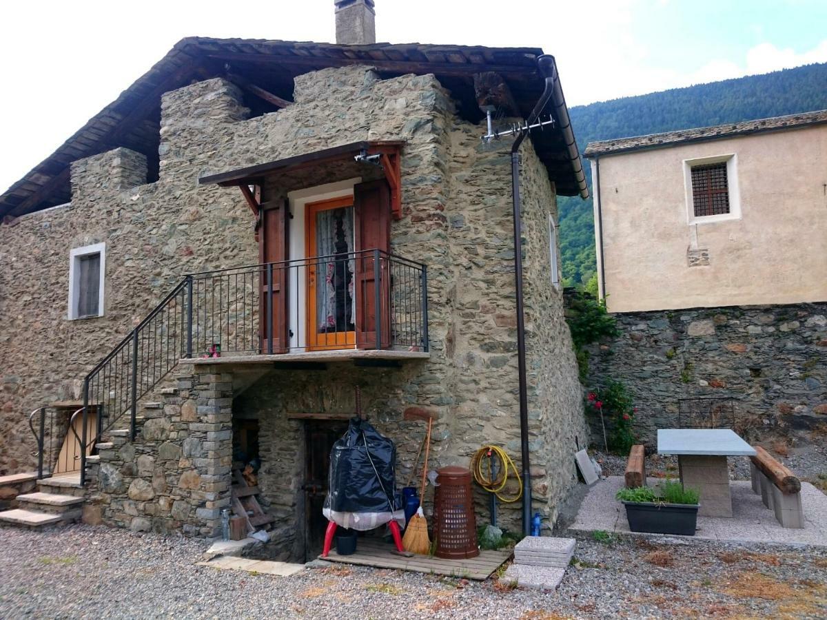 Casa San Martino Villa Teglio Eksteriør bilde